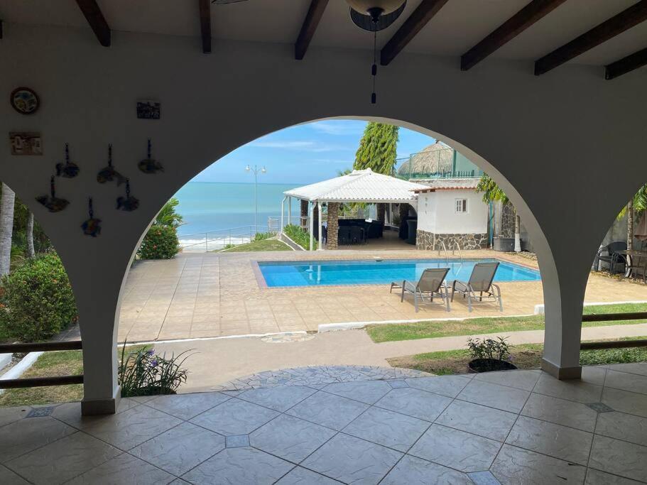 Coronado Beachfront Tropical Home! Playa Coronado Eksteriør billede